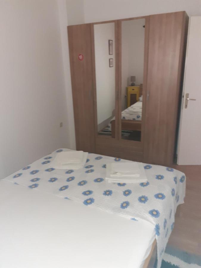 Apartman Vir-Miljkovica Екстер'єр фото